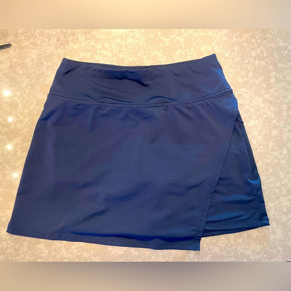 Athleta tennis/golf skirt with shorts & ball pocket, Navy XS